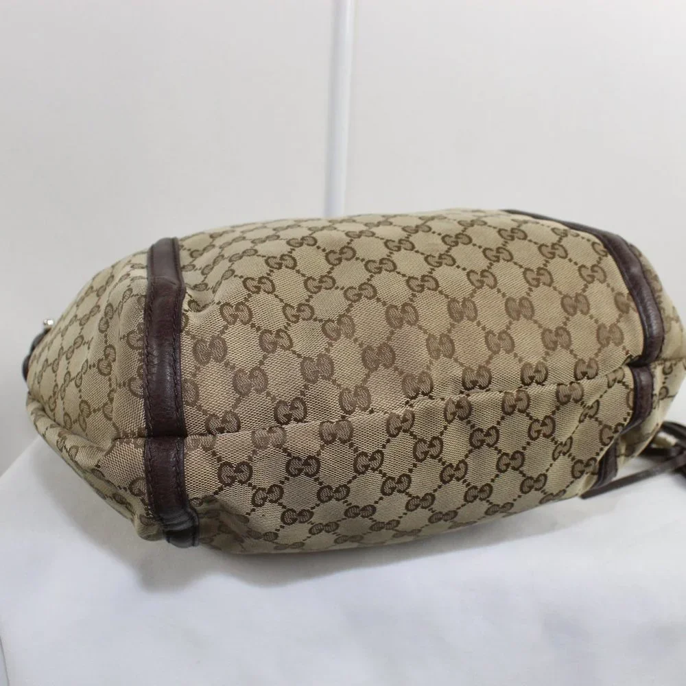 GUCCI Beige/Ebony GG Canvas Techno Horsebit Medium Hobo Bag - Picture 15 of 16